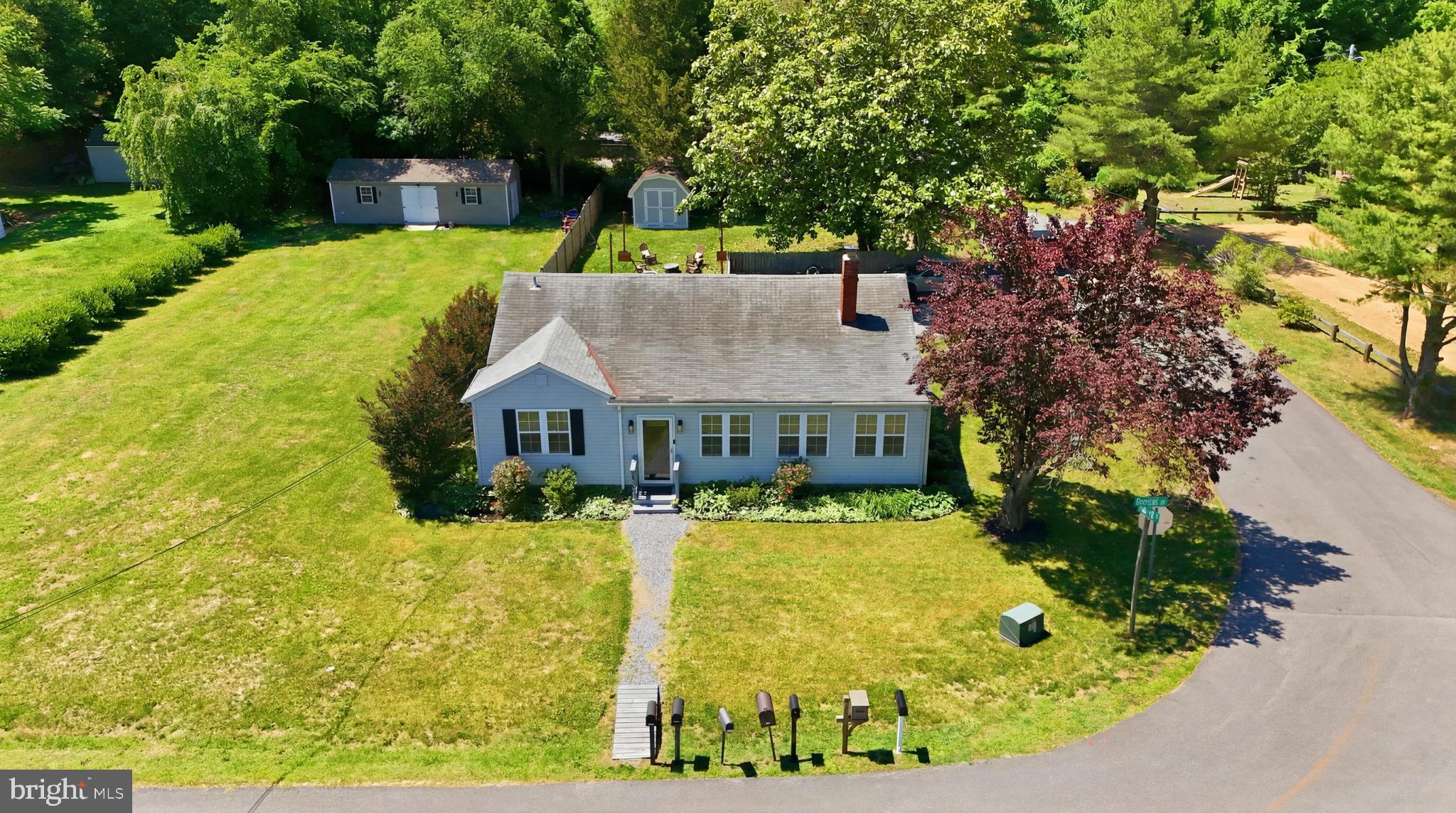 43183 Riverside Drive Hollywood, MD 20636 - Photo 2 of 28