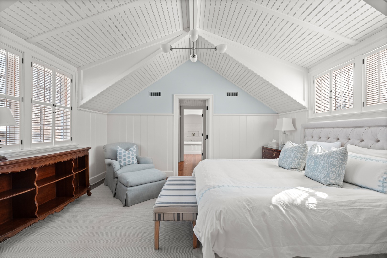 18 Mill Street Nantucket, MA 02554 - Photo 19 of 47