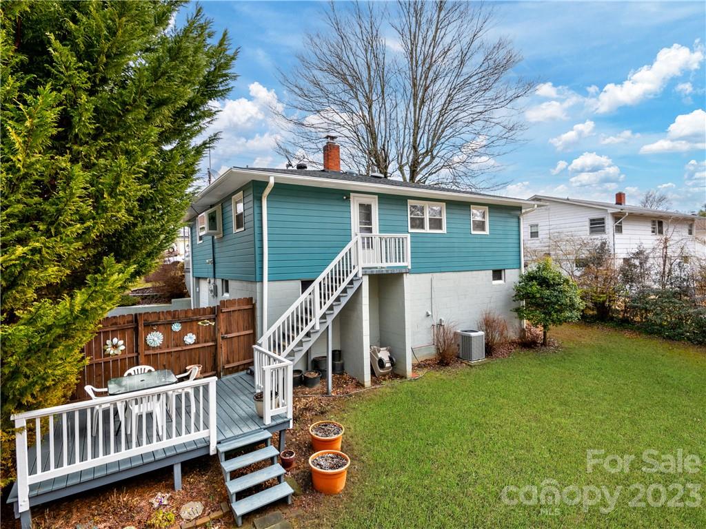 10 North Pershing Road Asheville, NC 28805 - Photo 18 of 18 Gallery Image 18