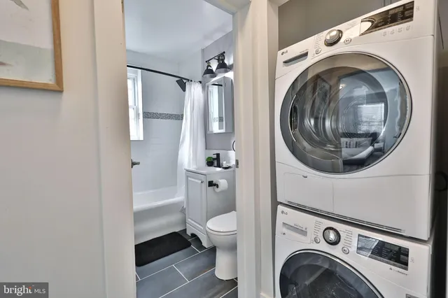 $1,425 | 4247 Locust Street, Unit 1B125, Philadelphia, PA 19104