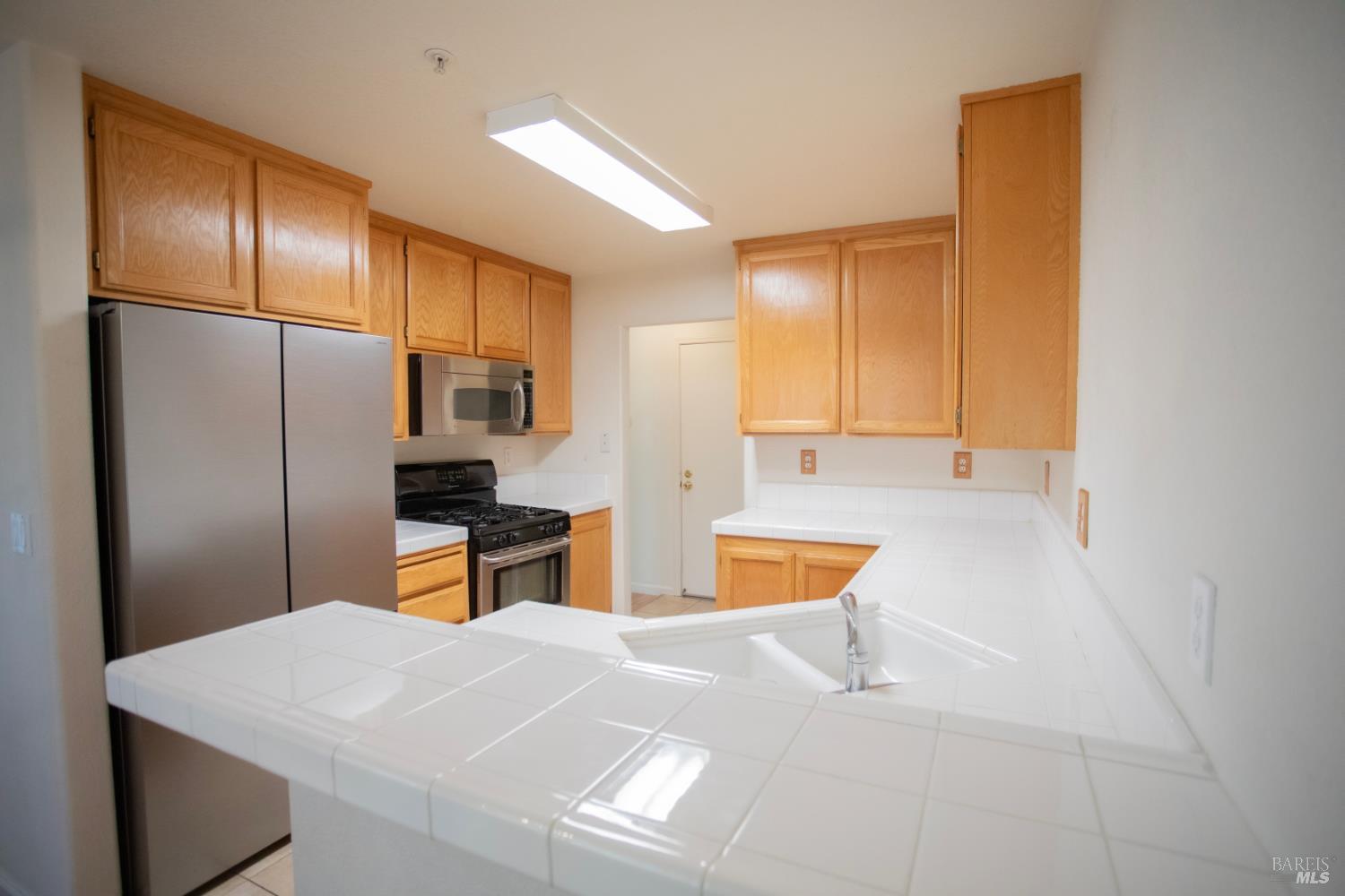 1549 Monarch Place Rohnert Park, CA 94928 - Photo 9 of 31