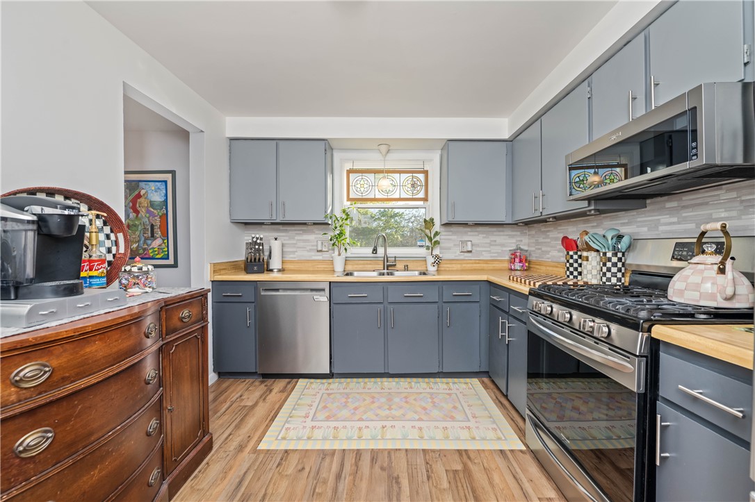 11 Cindy Lane Greece, NY 14626 - Photo 14 of 42