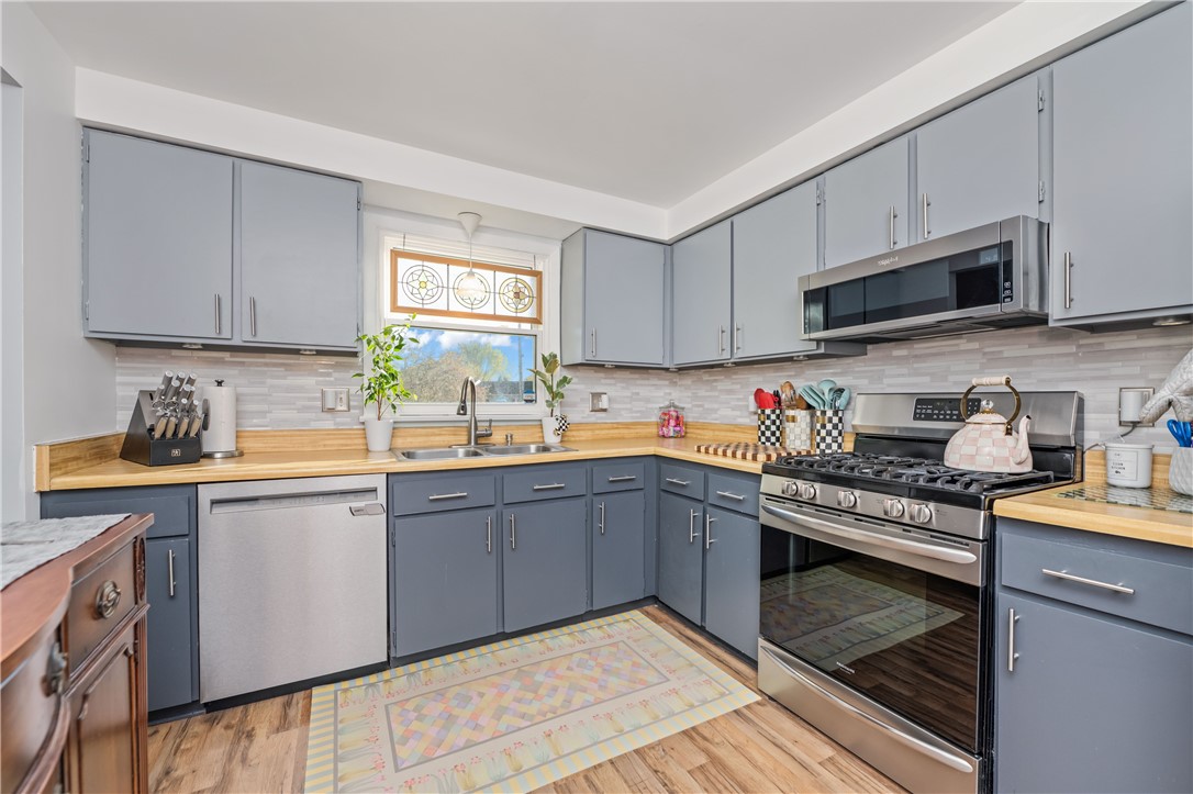 11 Cindy Lane Greece, NY 14626 - Photo 16 of 42