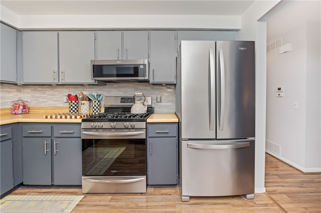 11 Cindy Lane Greece, NY 14626 - Photo 19 of 42