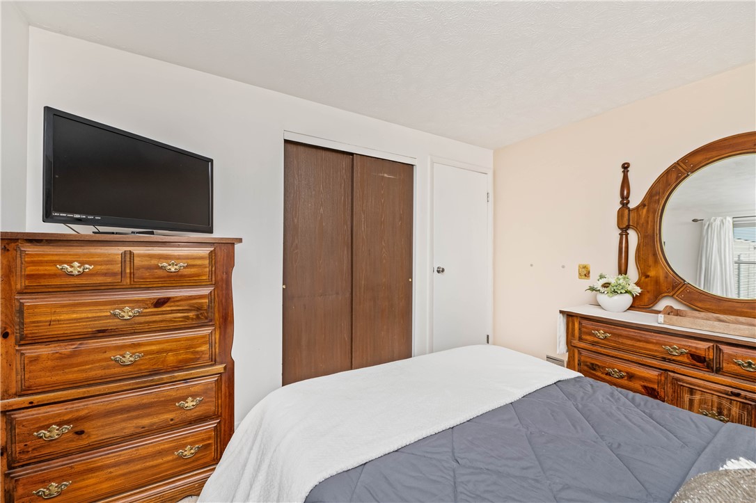 11 Cindy Lane Greece, NY 14626 - Photo 25 of 42