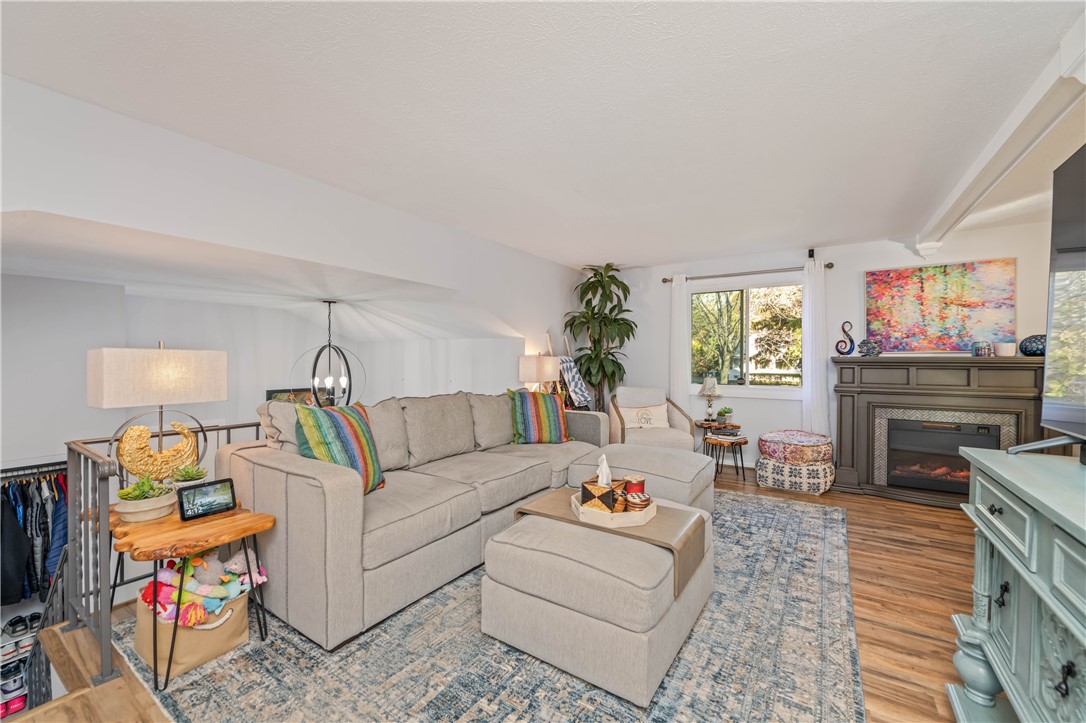 11 Cindy Lane Greece, NY 14626 - Photo 10 of 42