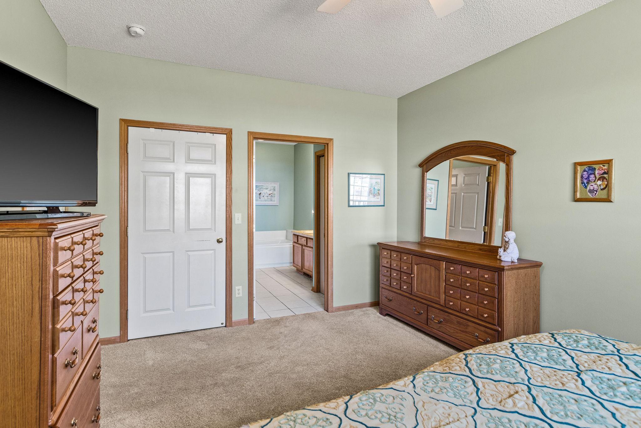 5787 Prairie Ridge Drive, Unit 123 Shoreview, MN 55126 - Photo 17 of 26