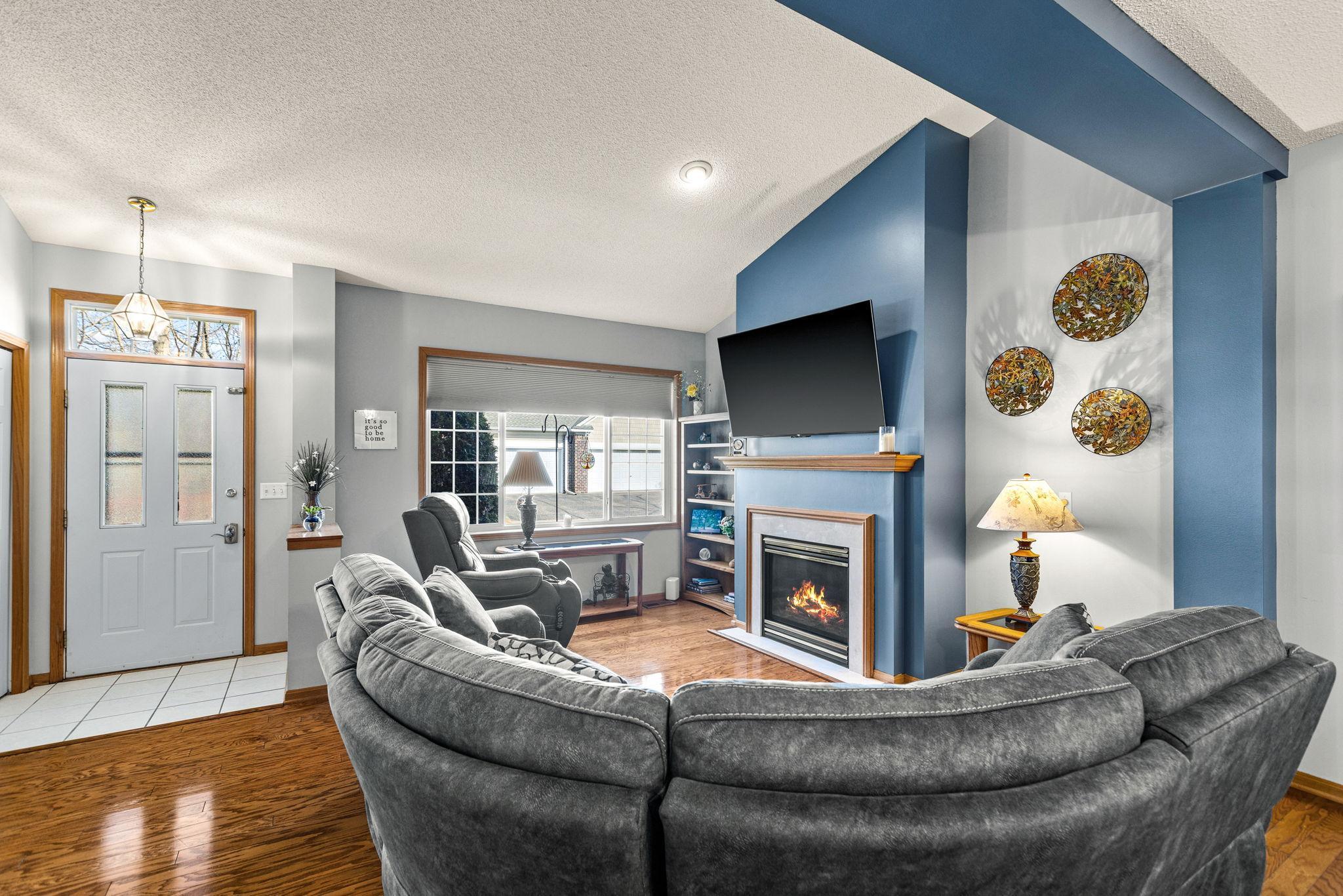 5787 Prairie Ridge Drive, Unit 123 Shoreview, MN 55126 - Photo 2 of 26