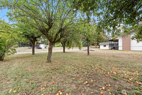 $699,000 | 7804 280th Street South, Roy, WA 98580