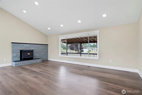 $699,000 | 7804 280th Street South, Roy, WA 98580