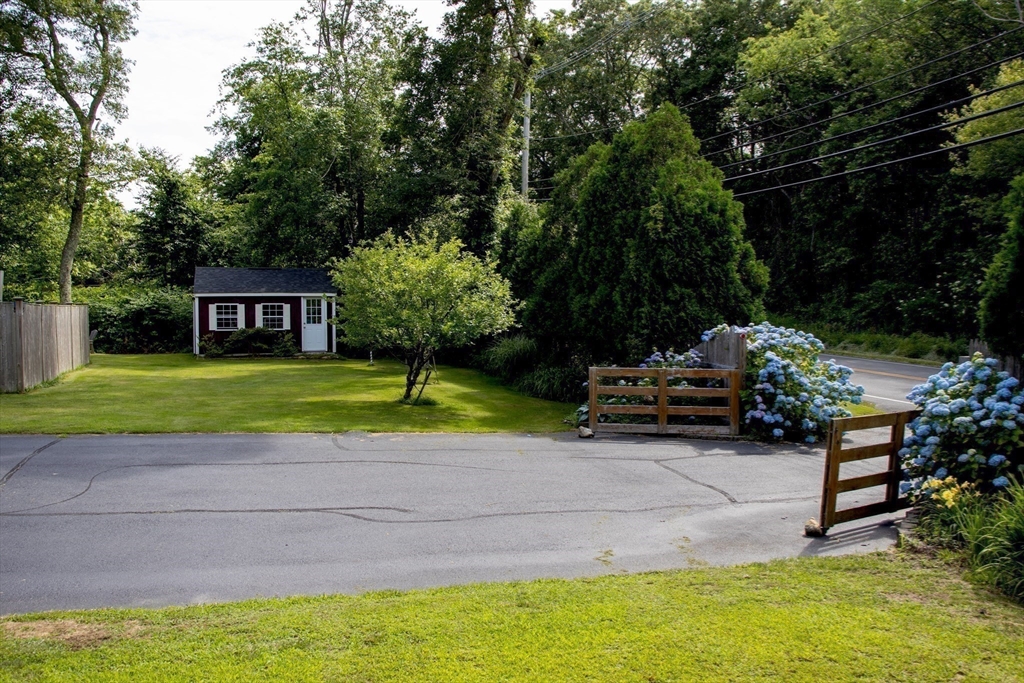 472 Main Road Westport, MA 02790 - Photo 14 of 39 Gallery Image 14