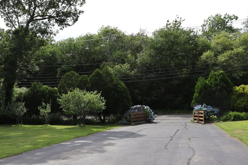472 Main Road Westport, MA 02790 - Photo 16 of 39 Gallery Image 16