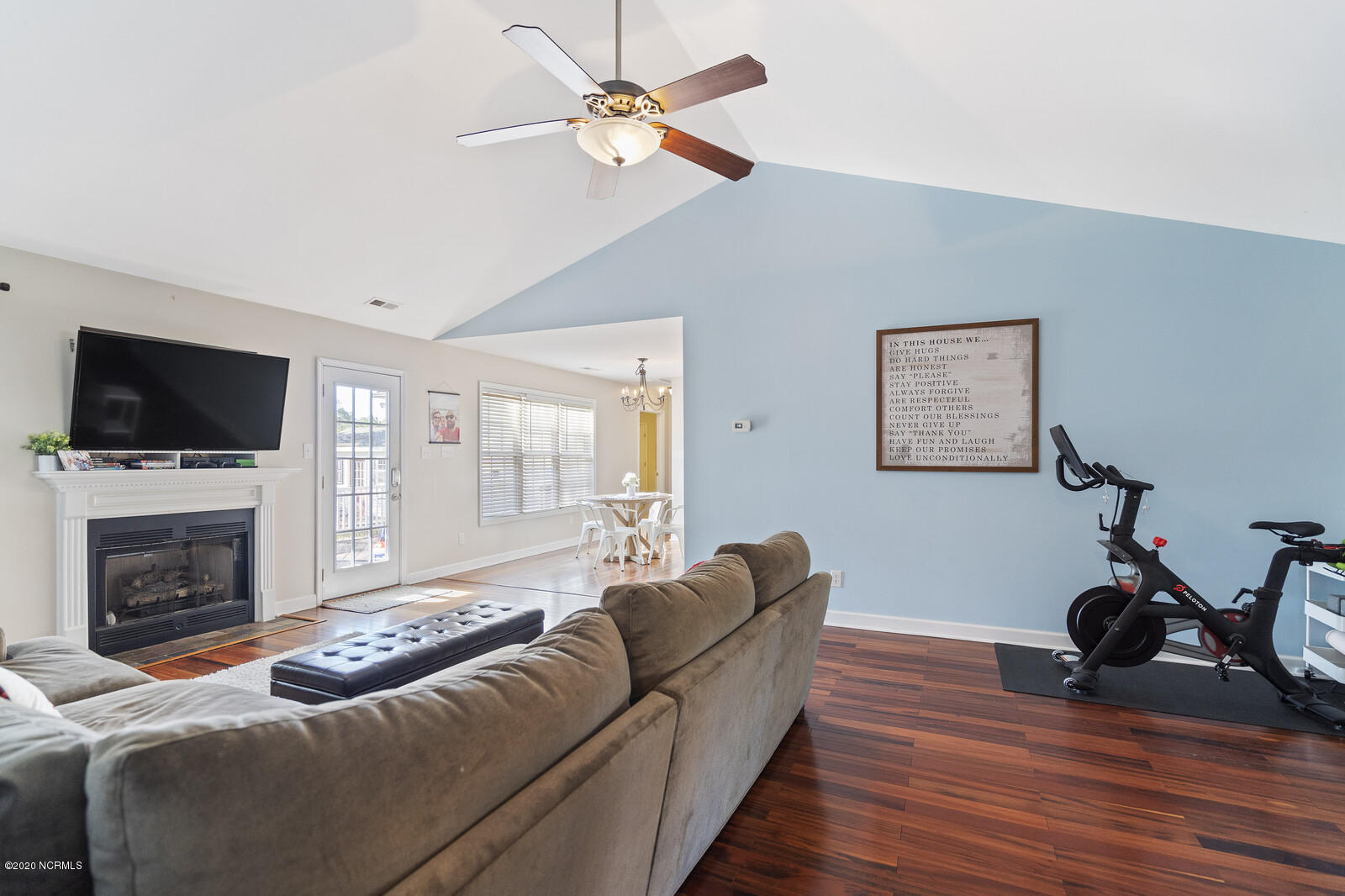 507 Oak Pond Point Hubert, NC 28539 - Photo 12 of 70 507 Oak Pond - (28)