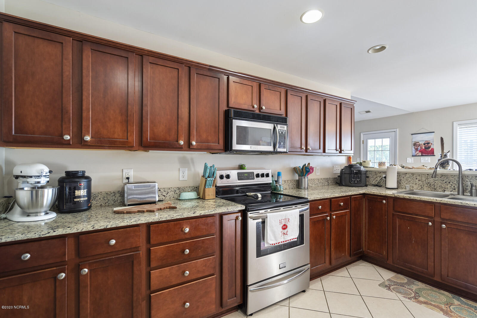 507 Oak Pond Point Hubert, NC 28539 - Photo 21 of 70 507 Oak Pond - (21)