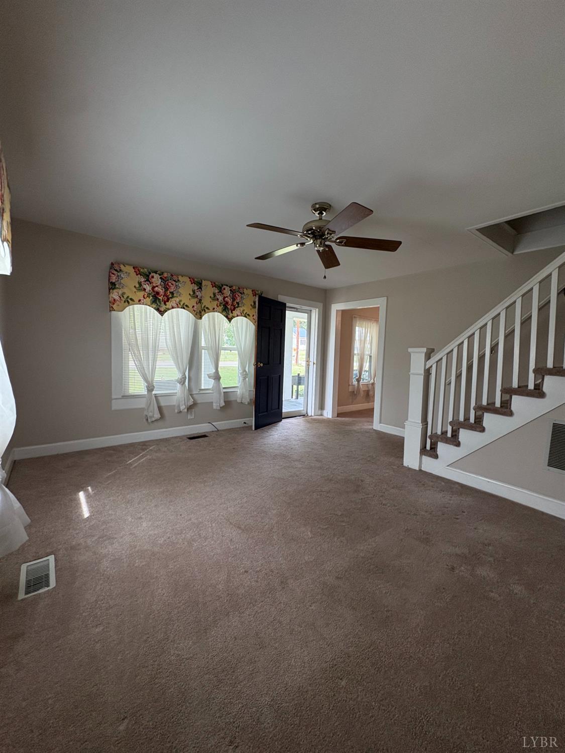 208 Prospect Road Hurt, VA 24563 - Photo 14 of 32 Gallery Image 14