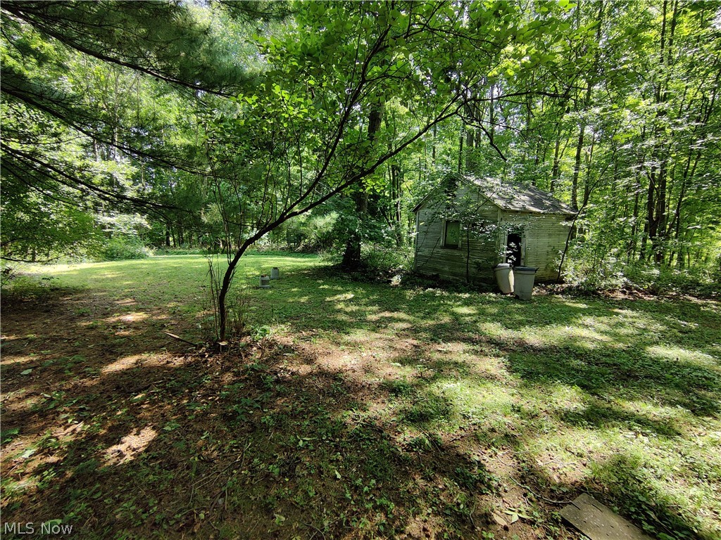 978 Boettler Road Uniontown, OH 44685 - Photo 5 of 23 Gallery Image 5