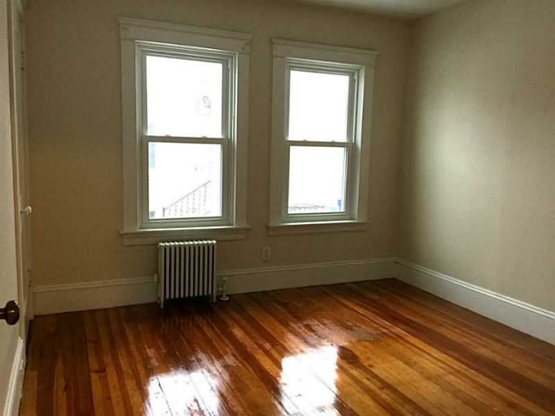 73 Crescent Road Pawtucket, RI 02861 - Photo 11 of 18 Bedroom.