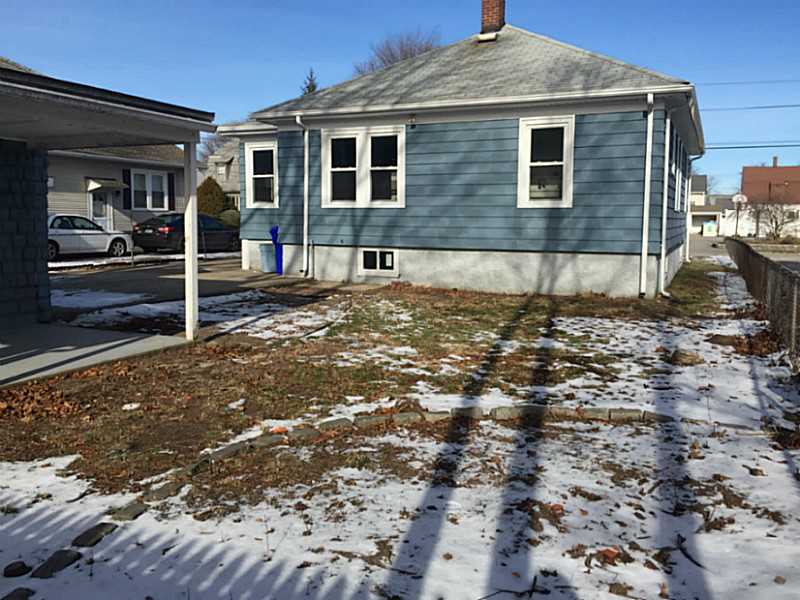 73 Crescent Road Pawtucket, RI 02861 - Photo 5 of 18 Exterior Back.