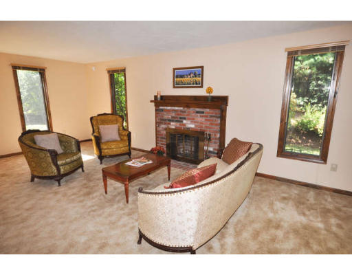 400 Groton Road Westford, MA 01886 - Photo 4 of 30 Gallery Image 4