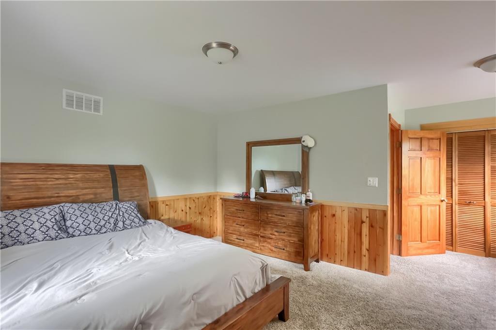 113 Aiken Road New Castle, PA 16101 - Photo 11 of 23