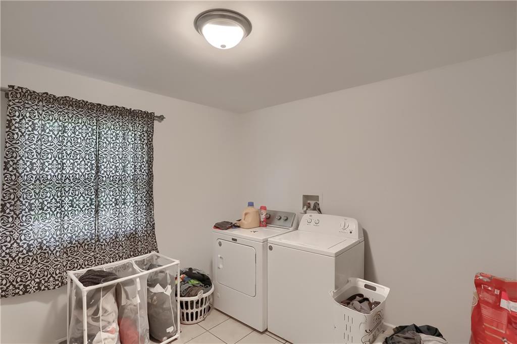 113 Aiken Road New Castle, PA 16101 - Photo 13 of 23