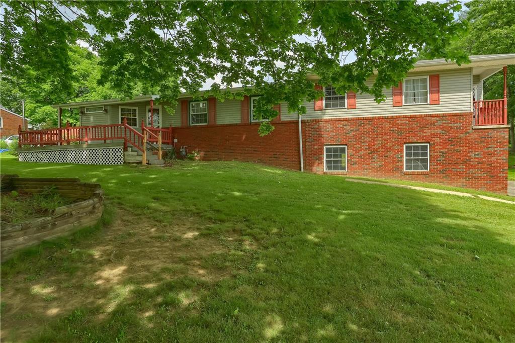 113 Aiken Road New Castle, PA 16101 - Photo 7 of 23