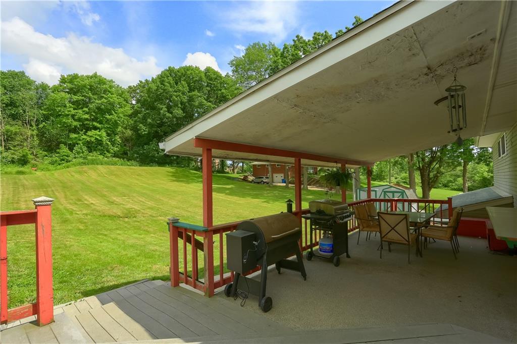 113 Aiken Road New Castle, PA 16101 - Photo 10 of 23