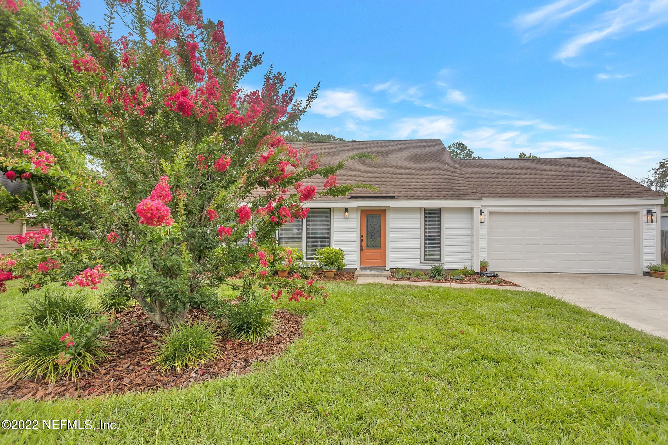 8313 Chason Road East Jacksonville, FL 32244 - Photo 2 of 29 AECEF8FE-1AA3-458B-93AB-BBD708158FE1