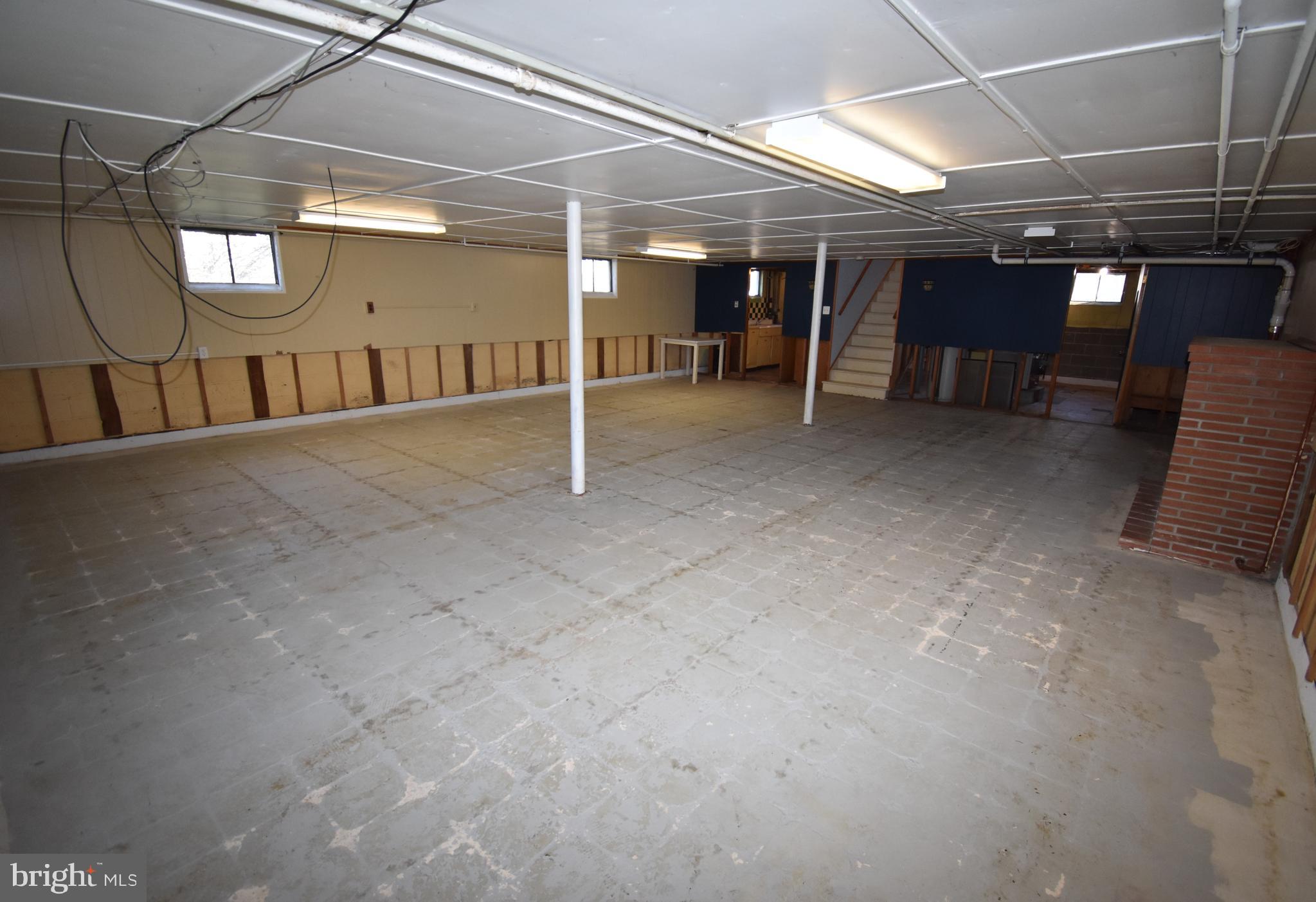 165 West Federal Street Burlington, NJ 08016 - Photo 26 of 27 a view of an empty room with wooden floor