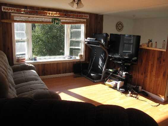 2 Nahum Jones Road Gouldsboro, ME 04607 - Photo 6 of 17 Living Room.