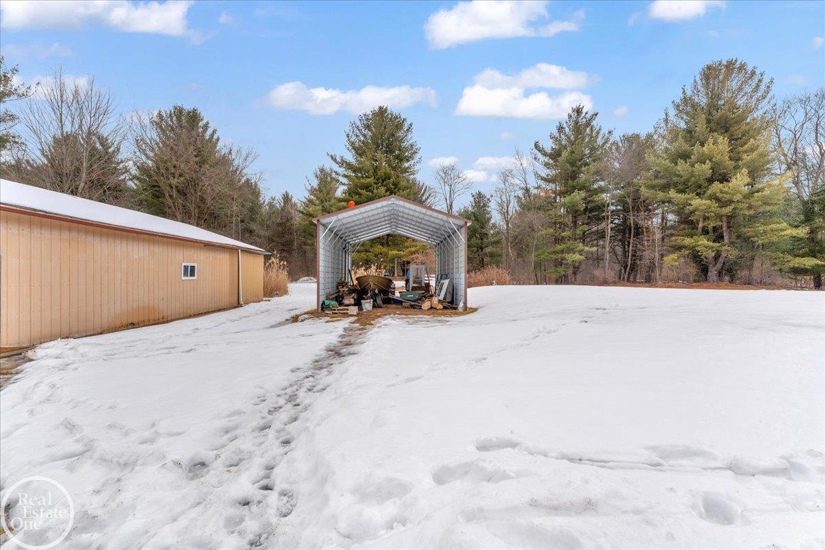 5600 Klettner Road St. Clair, MI 48079 - Photo 38 of 41 50167280-6694810b-f0e7-4807-87f8-f676df0f0a76.JPG