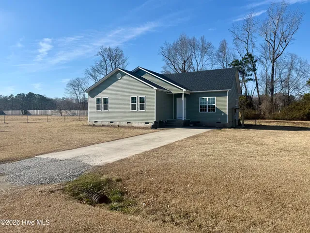 $207,000 | 303 Roberson Drive, Williamston, NC 27892