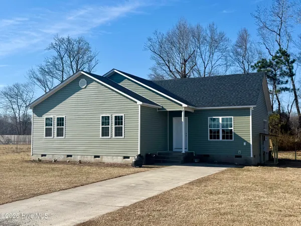 $207,000 | 303 Roberson Drive, Williamston, NC 27892