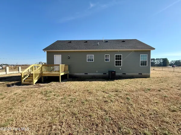 $207,000 | 303 Roberson Drive, Williamston, NC 27892