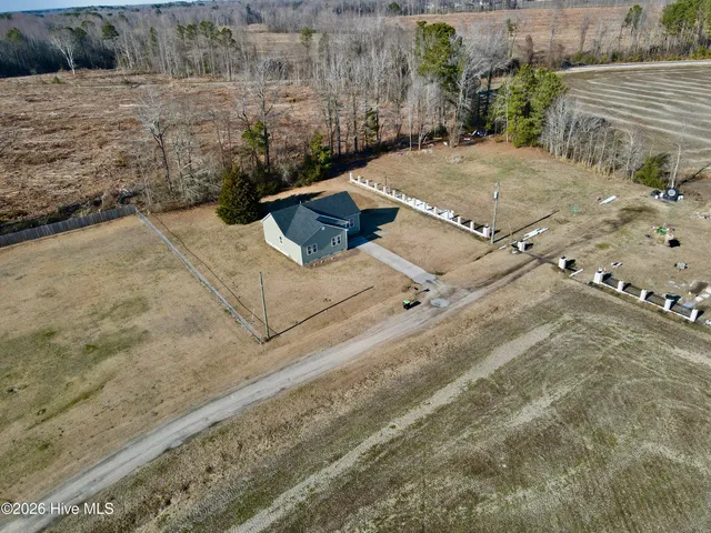 $207,000 | 303 Roberson Drive, Williamston, NC 27892