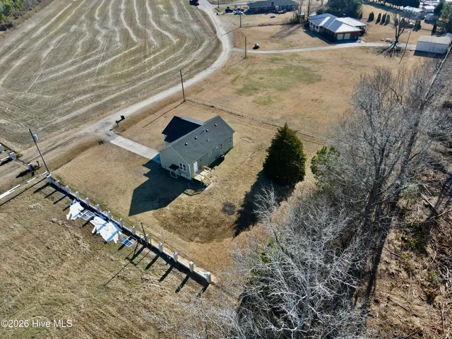 $207,000 | 303 Roberson Drive, Williamston, NC 27892