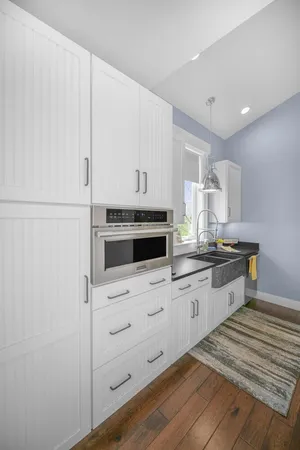 $769,000 | 21373 Sail Bay Drive, Cassopolis, MI 49031