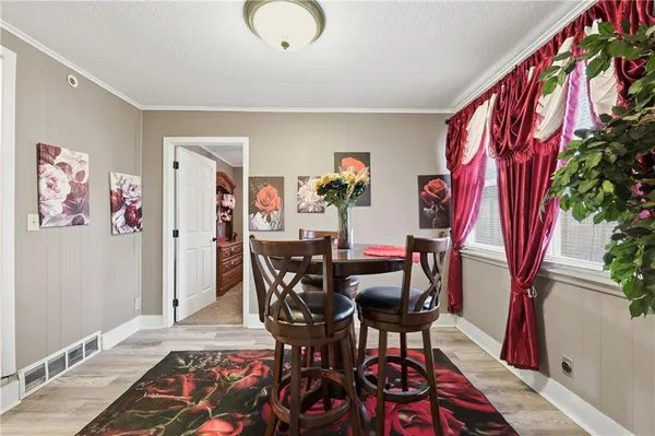 $205,000 | 209 North Gilbert Street, Independence, MO 64056