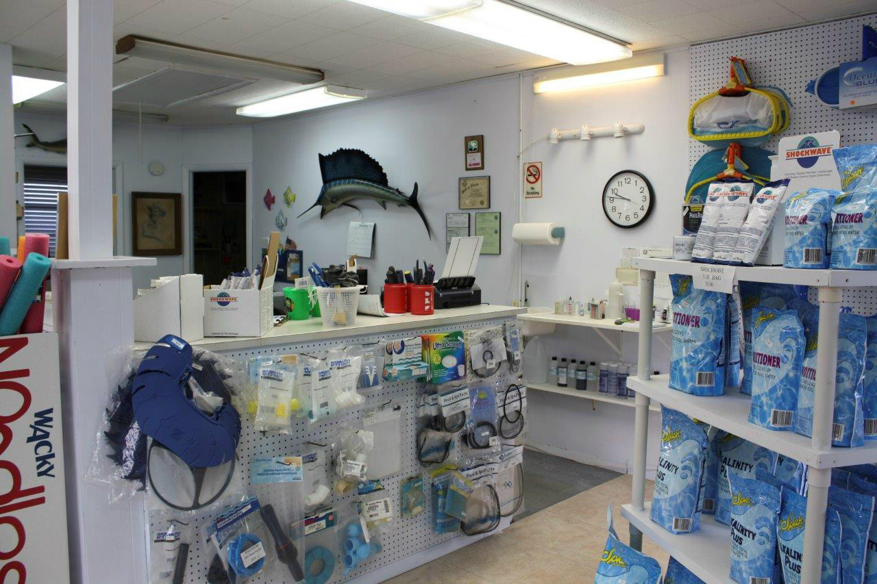 9105 Southeast Bridge Road Hobe Sound, FL 33455 - Photo 4 of 24 showroom 2