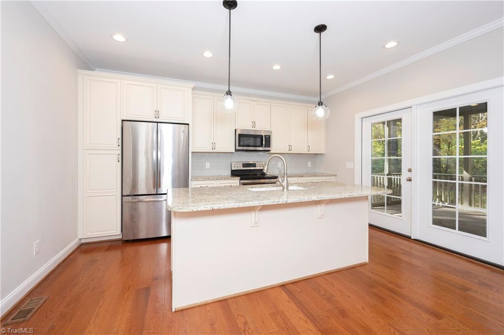 296 River Road Advance, NC 27006 - Photo 17 of 50 Kitchen