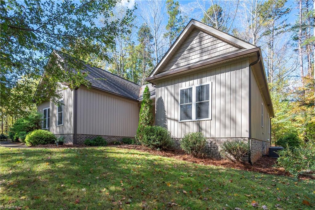296 River Road Advance, NC 27006 - Photo 4 of 50 296 River Road