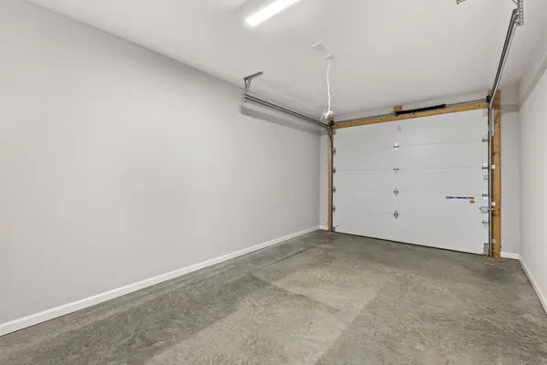 $1,370 | 176 Bainbridge Drive, Unit A, Clarksville, TN 37043