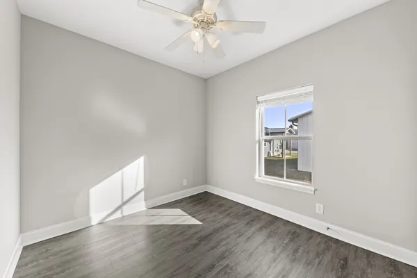 $1,370 | 176 Bainbridge Drive, Unit A, Clarksville, TN 37043