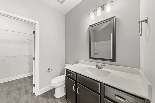 $1,370 | 176 Bainbridge Drive, Unit A, Clarksville, TN 37043