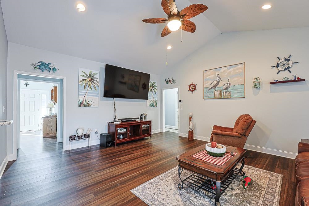 6777 Hampton Road Conway, SC 29527 - Photo 2 of 46