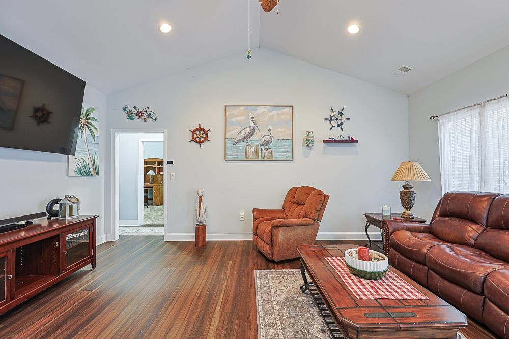 6777 Hampton Road Conway, SC 29527 - Photo 3 of 46