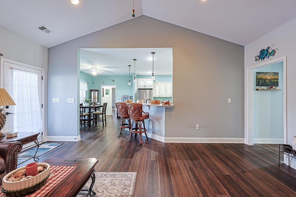 6777 Hampton Road Conway, SC 29527 - Photo 4 of 46