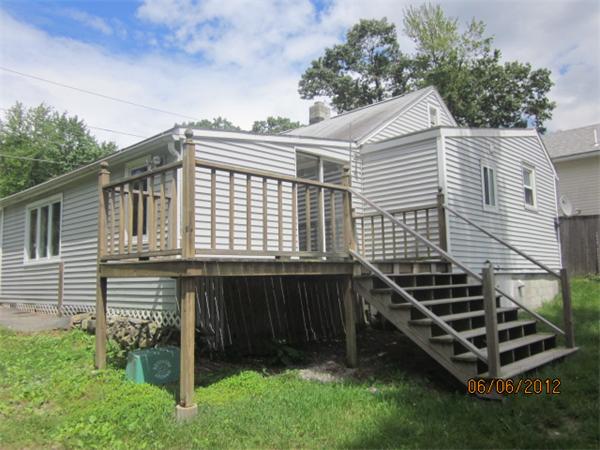 98 Valley Road Dracut, MA 01826 - Photo 4 of 11