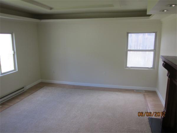 98 Valley Road Dracut, MA 01826 - Photo 8 of 11