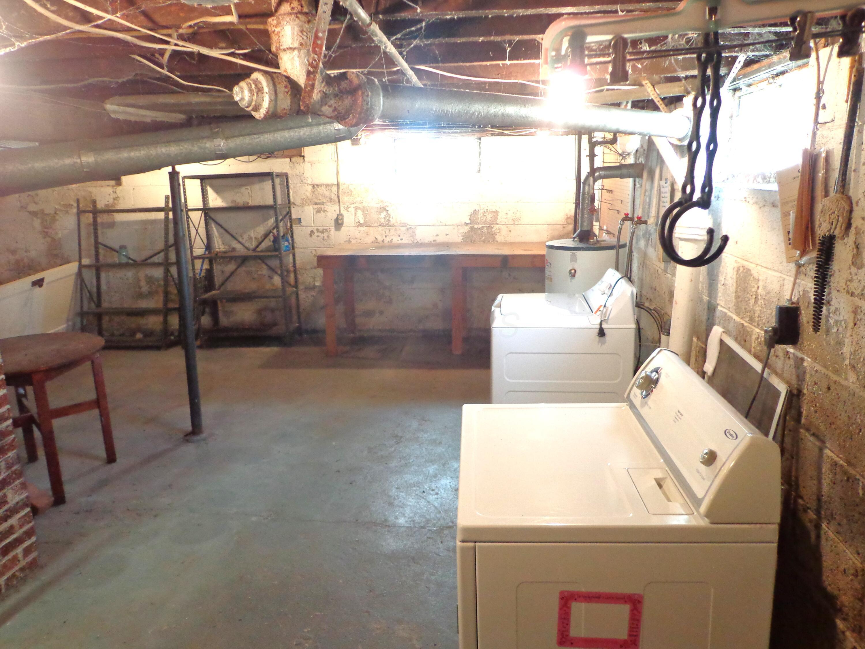 320 Witte Street Lancaster, OH 43130 - Photo 17 of 20 full basement